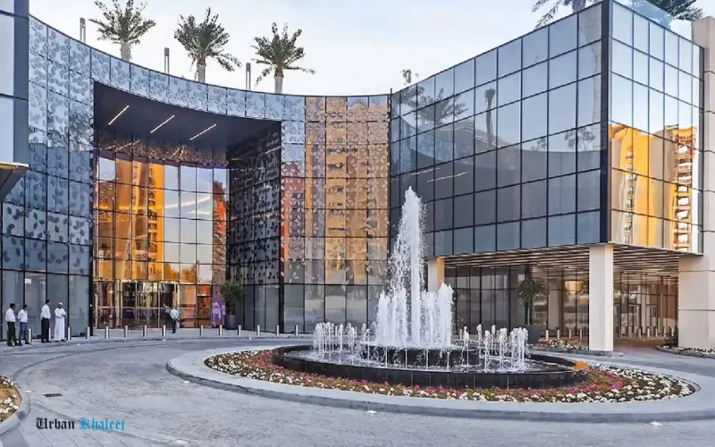 Attractions Near Nakheel Mall Monorail Station