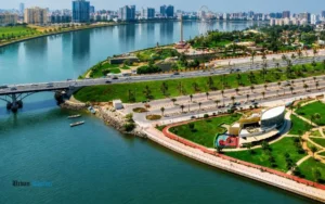 Overview of Hamriya Park, Dubai
